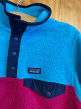 Load image into Gallery viewer, Child Size 14 Patagonia Girl&#39;s Fleece
