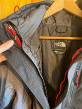 Load image into Gallery viewer, Size L North Face Men's Winter Jacket
