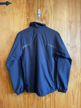 Load image into Gallery viewer, Women Size Small Patagonia Women&#39;s Jacket
