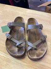 Load image into Gallery viewer, Women's Shoe Size 40 Birkenstock Grey Women's  Casual Shoes
