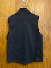 Load image into Gallery viewer, Size Large L.L. Bean Men&#39;s Vest
