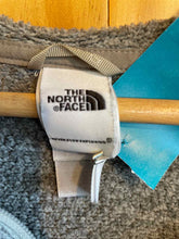 Load image into Gallery viewer, Size S The North Face Heather Women&#39;s Long Sleeve Shirt
