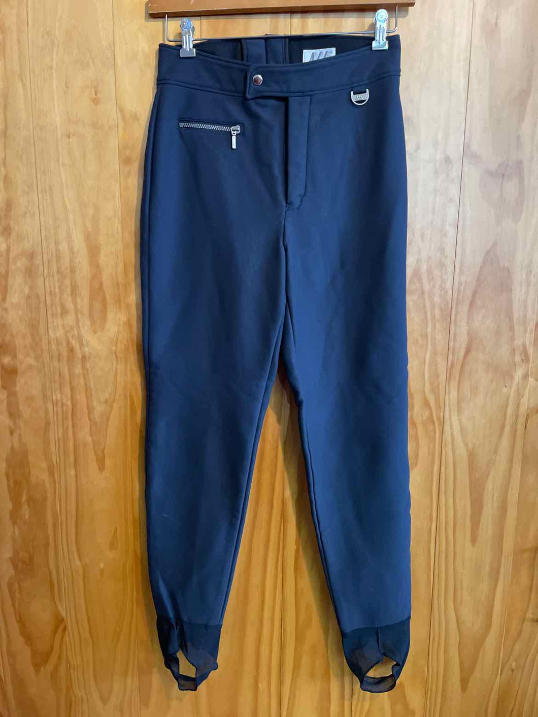 Size Nils Black Women's Pants