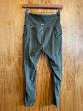 Load image into Gallery viewer, Size Medium Prana Olive Women's Leggings
