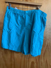Load image into Gallery viewer, Size Large Columbia Teal Women's Shorts

