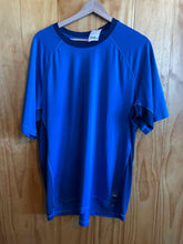 Load image into Gallery viewer, Size XL REI Men's Short Sleeve Shirt
