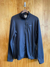 Load image into Gallery viewer, Women Size L Patagonia Black Women&#39;s Light Jacket
