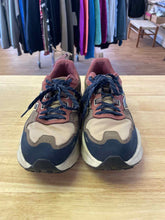 Load image into Gallery viewer, 11.5 New Balance Men's Shoes
