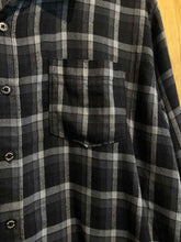 Load image into Gallery viewer, Size Large Marmot Men's Flannel
