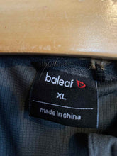 Load image into Gallery viewer, Size XL Baleaf Men's Vest
