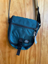 Load image into Gallery viewer, Eagle Creek Travel Bag
