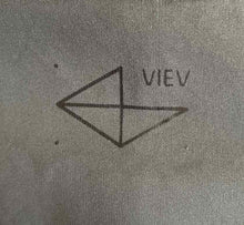 Load image into Gallery viewer, Women Size S Viev Black Women&#39;s Rain Jacket
