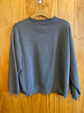 Load image into Gallery viewer, Size XL Eddie Bauer Men's Sweater &amp; Sweatshirt
