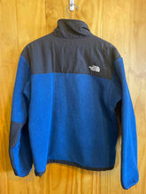 Load image into Gallery viewer, Size S The North Face Men&#39;s Light Jacket
