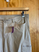 Load image into Gallery viewer, Size 12 Eddie Bauer Khaki Women's Capris

