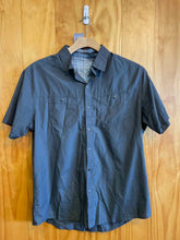Load image into Gallery viewer, Size Large Kuhl Men's Short Sleeve Shirt
