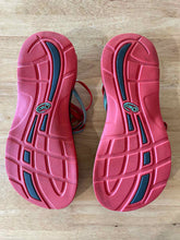Load image into Gallery viewer, Shoe Size 7 Chaco Red Sandals

