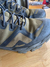Load image into Gallery viewer, 12 Merrell Men&#39;s Hiking Boots

