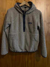 Load image into Gallery viewer, Size Small Patagonia Tan Women's Hoodie
