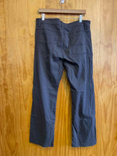 Load image into Gallery viewer, Size 36 Prana Men&#39;s Pants
