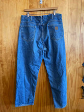 Load image into Gallery viewer, Size 36 Carhartt Men's Jeans
