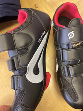 Load image into Gallery viewer, Peloton 40 Cycling Shoes
