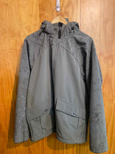 Load image into Gallery viewer, Size L Sombrio Men's Winter Jacket
