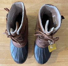 Load image into Gallery viewer, Women&#39;s Shoe Size 8.5 Sorel Brown Boots
