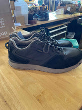Load image into Gallery viewer, 10.5 Oboz Men's Shoes

