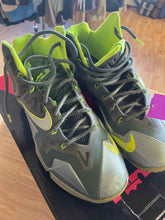 Load image into Gallery viewer, 11 Nike Men&#39;s Shoes
