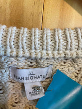Load image into Gallery viewer, Size Small L.L. Bean Cream Women&#39;s Sweater &amp; Sweatshirt
