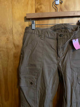 Load image into Gallery viewer, Size 10x31 Duluth Trading Brown Women's Pants
