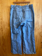Load image into Gallery viewer, Size 16 Good American Blue Women's Jeans
