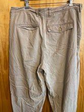 Load image into Gallery viewer, Size Large Everlane Tan Women's Pants
