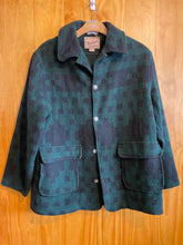 Load image into Gallery viewer, Size Large Woolrich Men's Jacket
