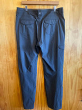 Load image into Gallery viewer, Size 16 Kuhl Black Women's Hiking Pants
