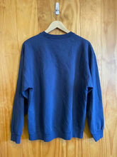 Load image into Gallery viewer, Size Large Fruit of the Loom Men&#39;s Sweater &amp; Sweatshirt
