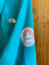 Load image into Gallery viewer, Size Large North Face Teal Women&#39;s Sweater &amp; Sweatshirt
