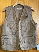 Load image into Gallery viewer, OlympinA Fishing Vest
