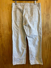 Load image into Gallery viewer, Size 36x32 Gap Men's Jeans
