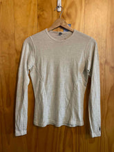 Load image into Gallery viewer, Size Medium smartwool Cream Women's Long Sleeve Shirt
