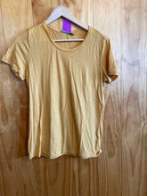 Load image into Gallery viewer, Size Large Icebreaker Yellow Women&#39;s Short Sleeve Shirt
