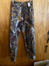 Load image into Gallery viewer, Size 2XL Master Sportsman Men's Pants
