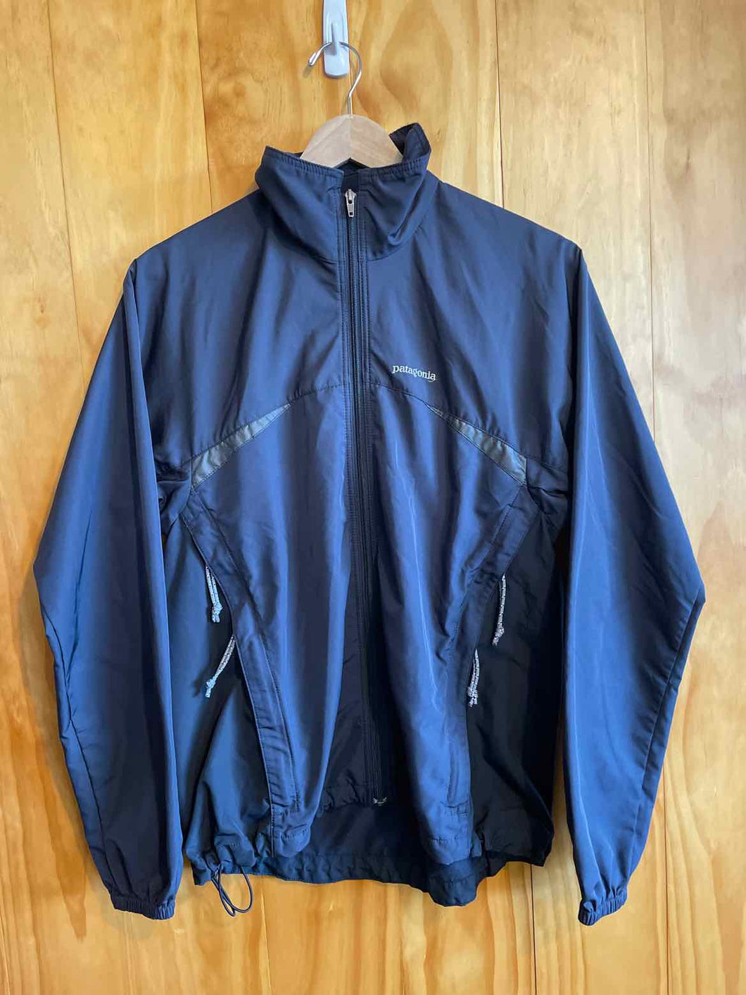 Women Size Small Patagonia Women's Jacket