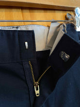 Load image into Gallery viewer, Size 36x32 Dickies Men's Pants
