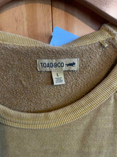 Load image into Gallery viewer, Size L Toad &amp; Co Mustard Women&#39;s Long Sleeve Shirt
