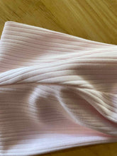 Load image into Gallery viewer, Lululemon Headband
