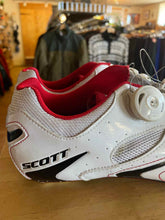 Load image into Gallery viewer, Scott Mens 9.5 Cycling Shoes

