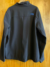 Load image into Gallery viewer, Size XL The North Face Men's Light Jacket
