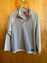 Load image into Gallery viewer, Size Small Charles River Apparel Men&#39;s Sweater &amp; Sweatshirt

